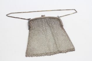 A silver mesh purse, London import 1927, 11 x 10cm, 78gm