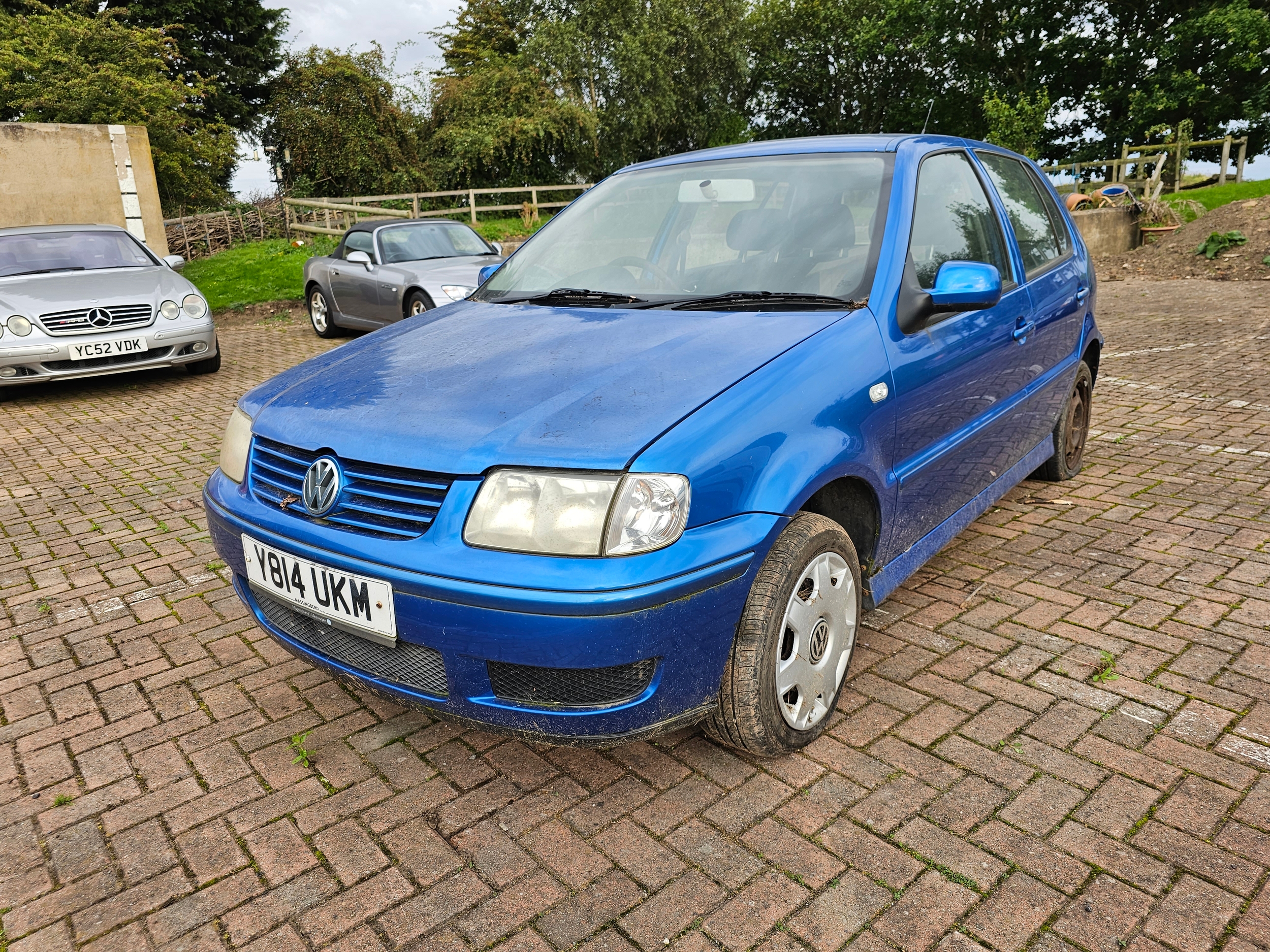 2001 VW POLO, 1390cc. Registration number Y814UKM. VIN number WVWZZZ6NZ1Y259513. Property of a - Image 2 of 11