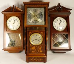 A collection of early 20th century and later mantel clocks and wall clocks, having manual and quartz