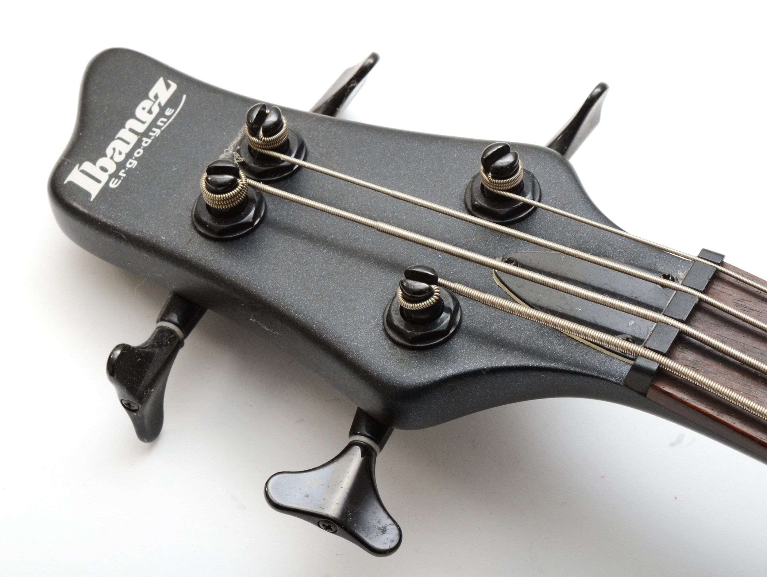 A Ibanez Ergodyne bass guitar, twin Ibanez pickups, black colourway, matt finish, 27inch neck length - Image 4 of 4