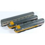 Hornby, OO gauge, collection of 2x locomotives with 1x carriage, Intercity 125 (3)