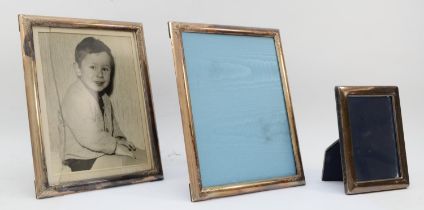 A pair of Elizabeth II silver picture frames of plain form, Birmingham 1989, 25 x 20cm, together