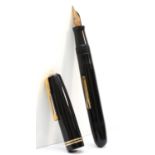 Watermans, a 512V fountain pen with 14ct gold nib, 10.5cm