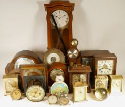 A collection of mid 20th century and later clocks, to include mantel clocks, carriage clocks, desk