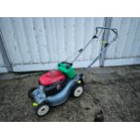 A Honda izy petrol lawn mower, no grass catcher