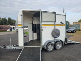 A Bateson Deauville horse trailer, 2300kg weight limit, with composite floor, very little use and