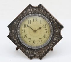 A George V silver fronted travel clock, London 1914, 8cm.