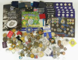 A collection of cased and loose commemorative coinage and other medallions to include two Bristol