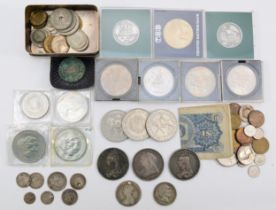 A group of silver coinage to include three Victorian crowns, an 1875 rupee and others, 121gm,