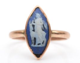 A 9ct gold navette ring, set with a Wedgwood jasper ware plaque, T, 2.1gm.