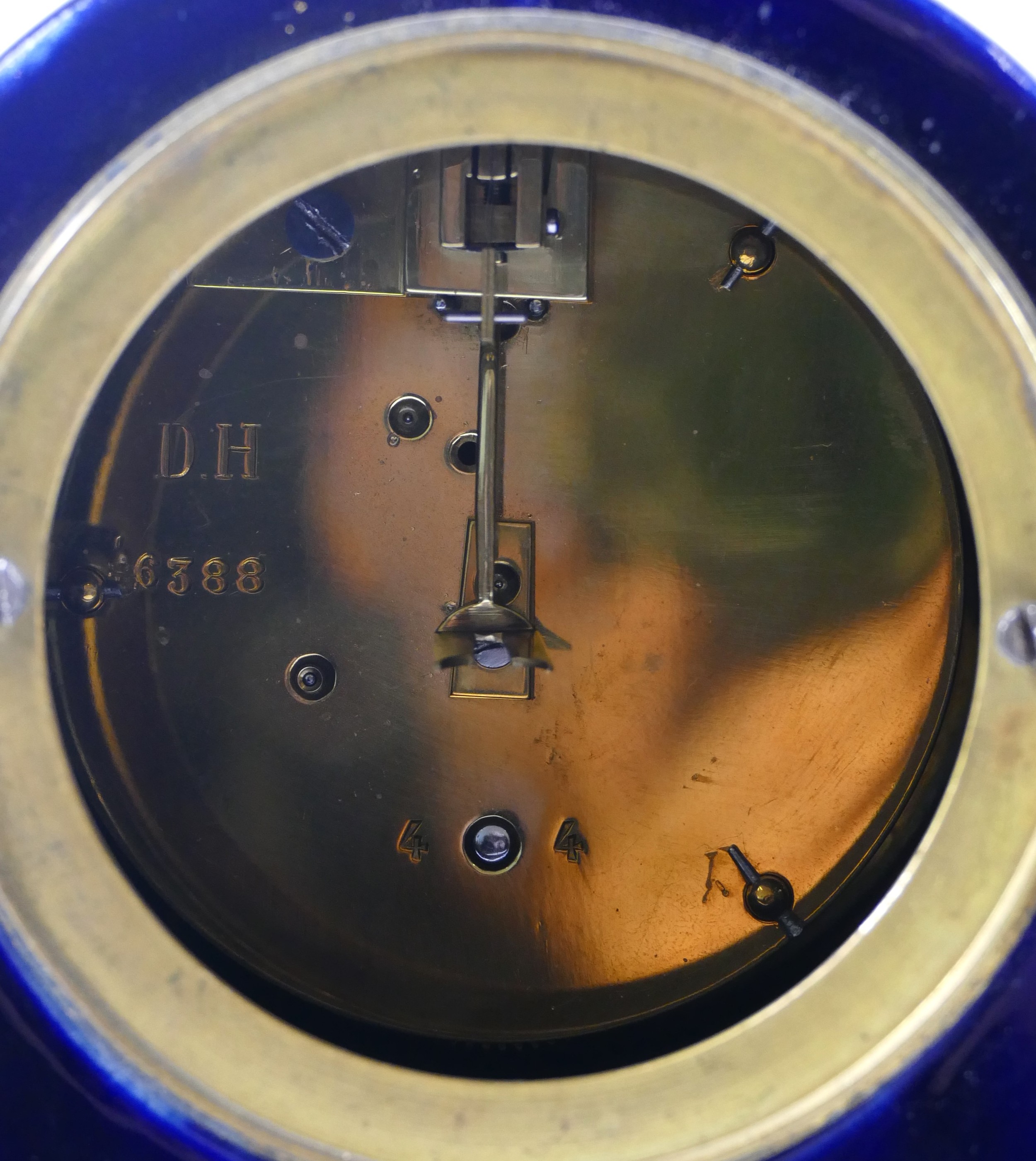 An early 20th century cobalt blue cased dome topped porcelain cased mantle clock, decorated with - Image 4 of 6