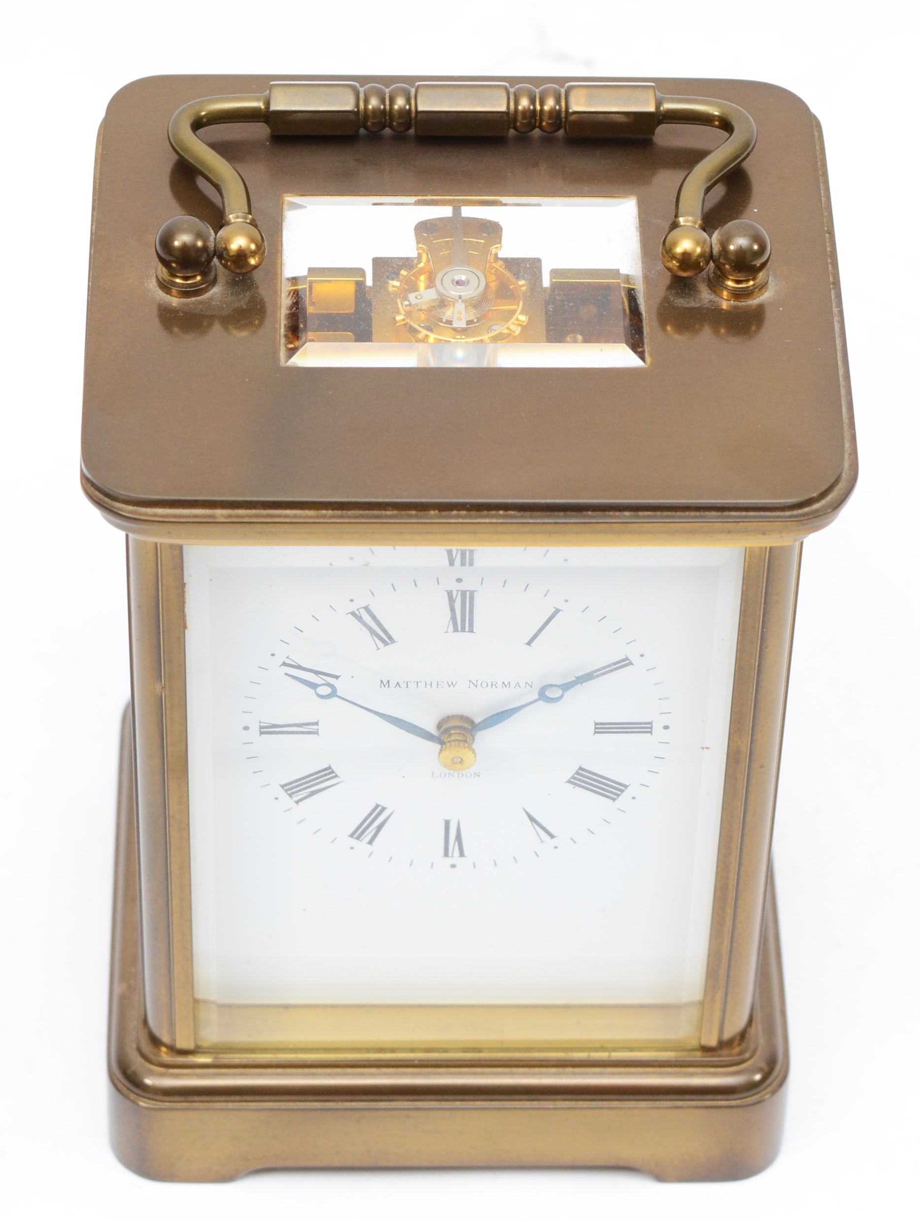 Matthew Norman of London, a 20th century brass corniche and four bevelled glass carriage clock, with - Image 5 of 5
