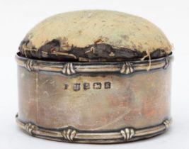 An Edwardian silver pin cushion, Birmingham 1906, diameter 7cm