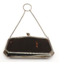 A silver and tortoiseshell purse, London 1919, with fitted interior, 12 x 6.5cm