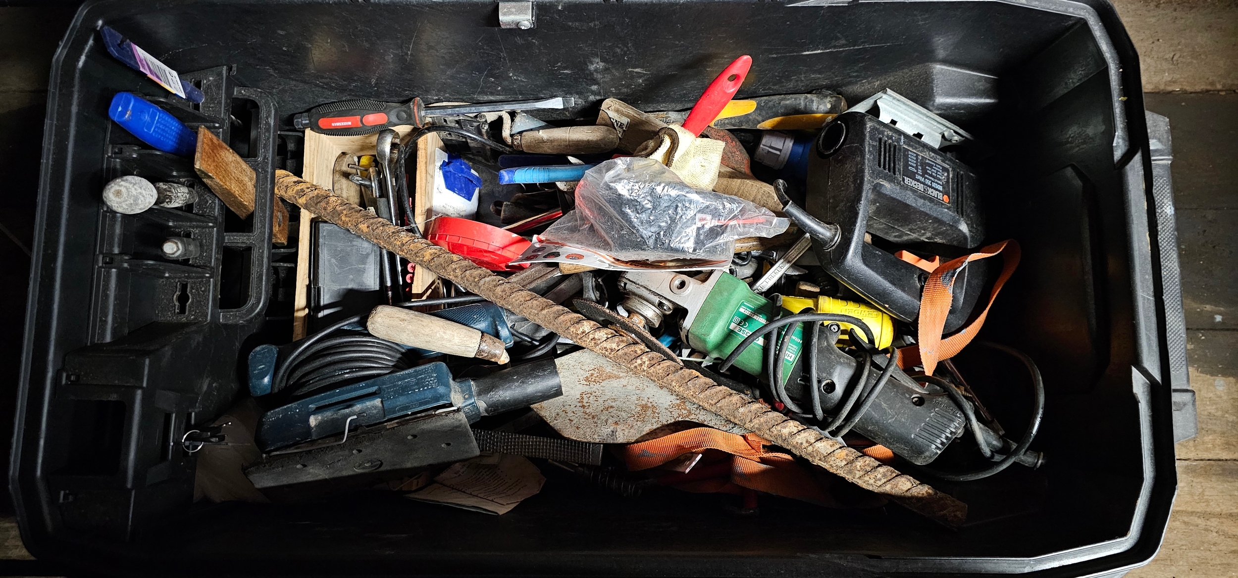 A Stanley Fatmax tool box and a quantity of used tools - Image 2 of 3