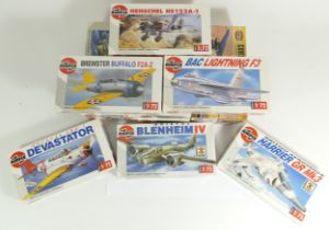 Airfix, twelve plastic 1:72 kits of aviation models, 02039, 02031-0, 02080, 02072, two 02099, 02051,