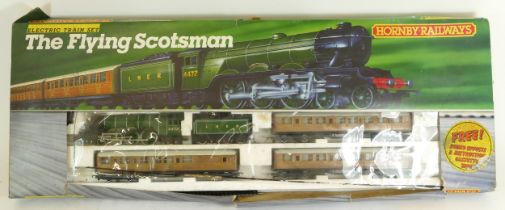 Hornby Railways, a 00 gauge 'The Flying Scotsman' model train set.