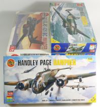 Airfix, eight plastic 1:72 kits of aviation models, 04001, 05031, 05015, 04034, 04011, 05011,