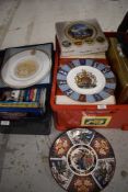 Ten boxed Spode Christmas display plates, a Minton Queen Elizabeth 11 Silver Jubilee plate, a