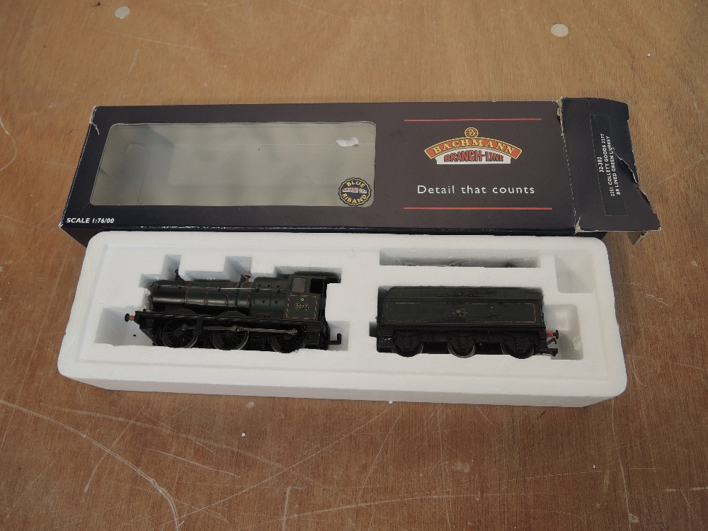 A Bachmann 32-302 00 gauge 0-6-0 Collett Goods BR Loco & Tender 2277 , boxed