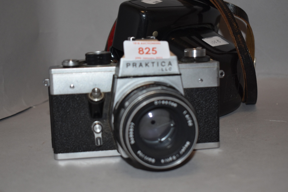 Three Praktica cameras. A Praktica LLC camera with Meyer-Optik Gorlitz Oreston 1,8/50 lens. A - Image 3 of 6