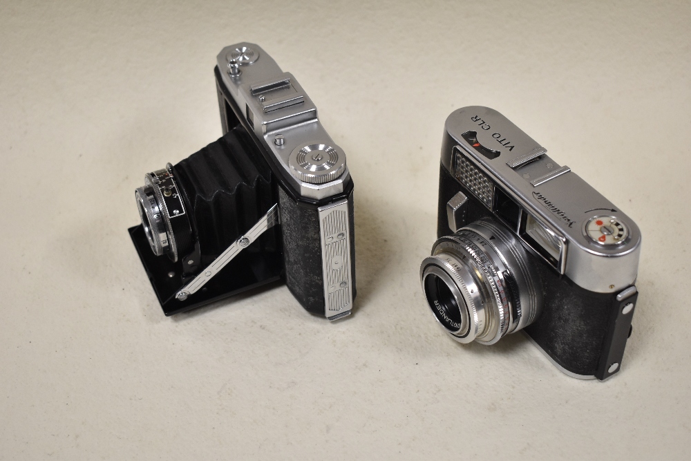 Two cameras. A Zeiss Ikon folding camera and a Voightlander Vito CLR - Image 3 of 5