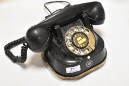 An early Bell telephone set no. Rtt 56b
