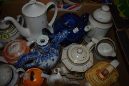 A selection of collectable and novelty teapots including Grindley, Gibsons and a Chinese Dragon