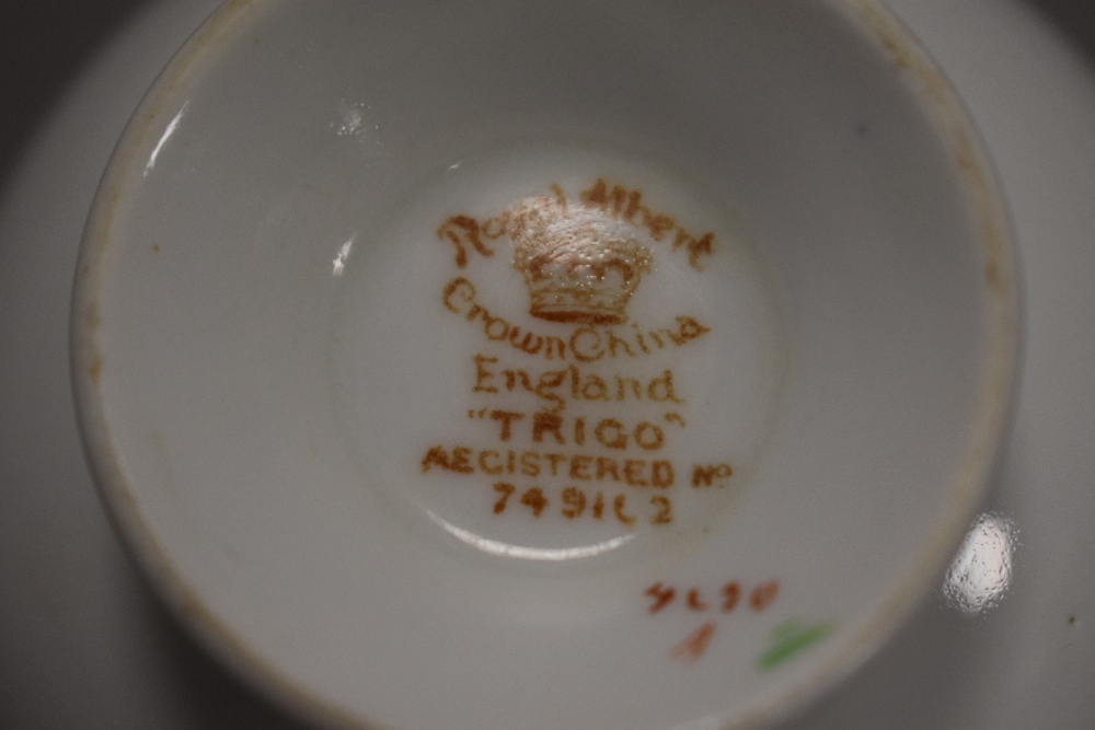 A 20th century Royal Albert Trigo pattern part tea service. - Image 3 of 3