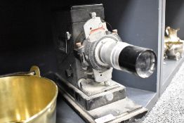 An early 20th century Pullin Optics slide projector or viewer
