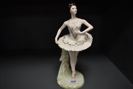 A Coalport Compton and Woodhouse figurine study Beryl Grey 'Royal Academy of Dancing 'Collection -