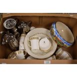 A Wedgwood 'Marguerite' part coffee service (16 pieces approx), two Royal Worcester silver lustre