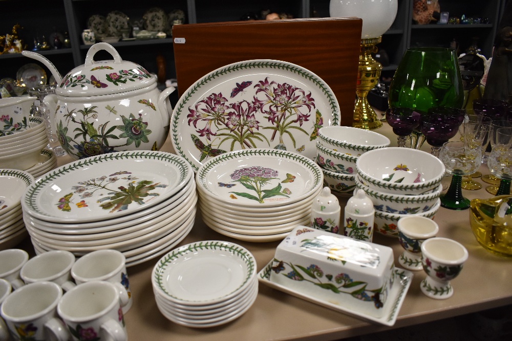 A good collection modern Portmeirion Botanical Garden pattern tea and dinner wares including a large - Image 3 of 4