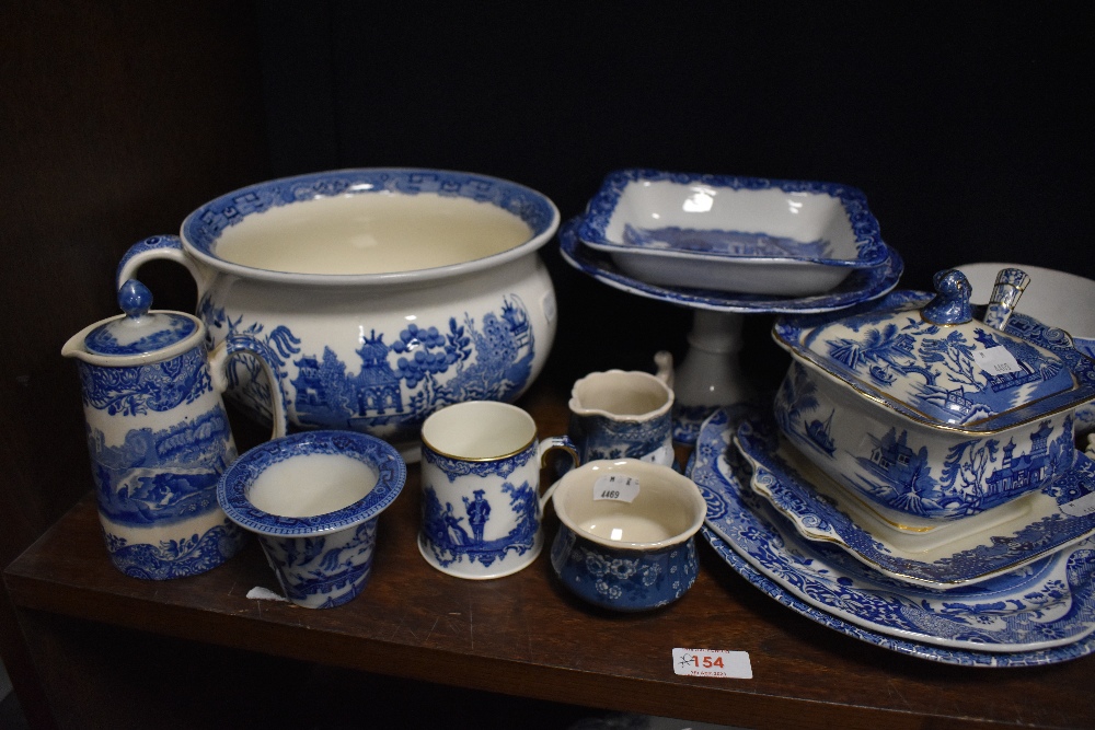 A mixed lot of late 19th and early 20th century blue and white ware, including Copeland Spode and - Image 2 of 4