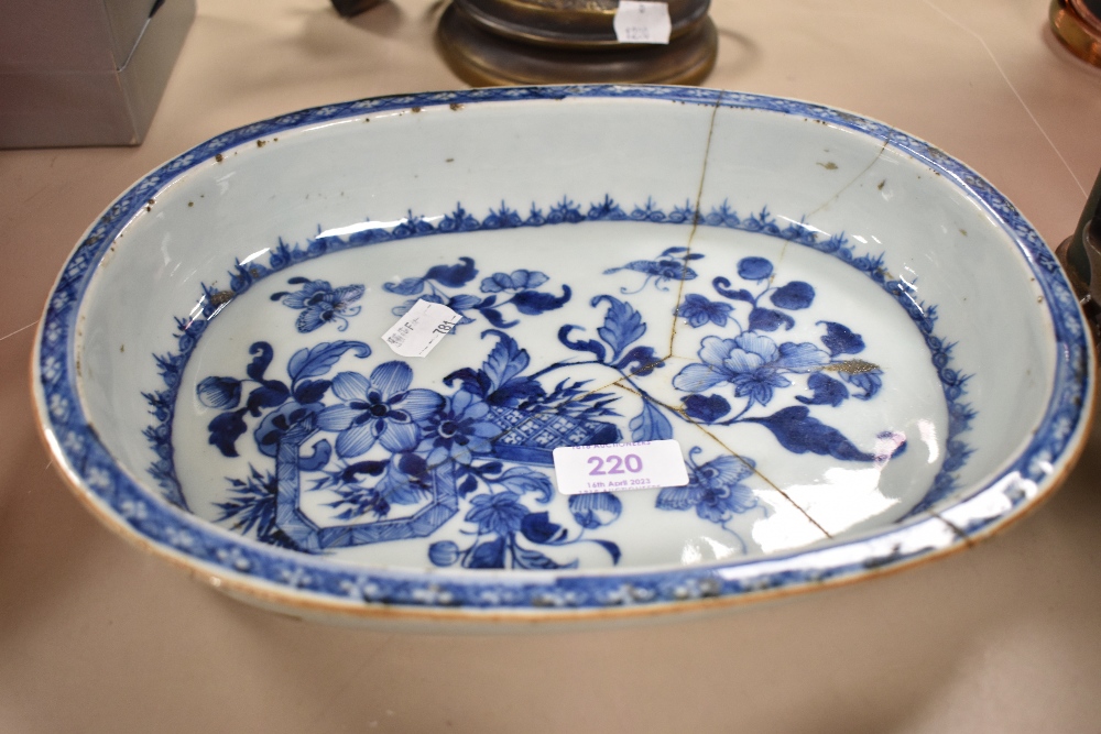 An 18th century Chinese porcelain serving dish having blue and white decoration with historical