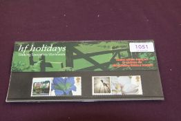 GB 2005 HF HOLIDAYS PRIVATE ISSUE PRESENTATION PACK Issued in 2005 to commemorate the walking