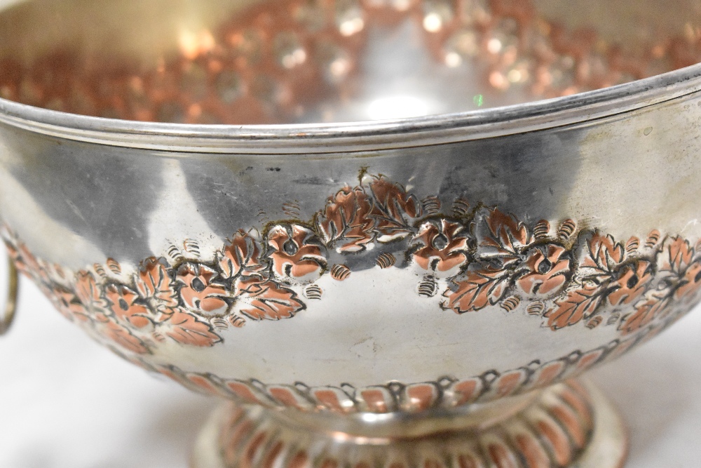 An early 20th century silver plated punch bowl with lion head handles and impresses floral boarder. - Image 3 of 3