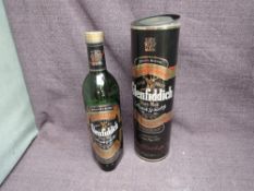 A bottle of 1980's Glenfiddich Single Malt Pure Malt Special Old Reserve Scotch Whisky, 40% vol,