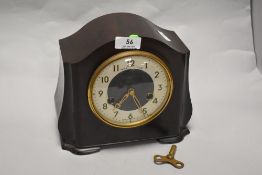 A 1930s Smiths Bakelite mantel clock.
