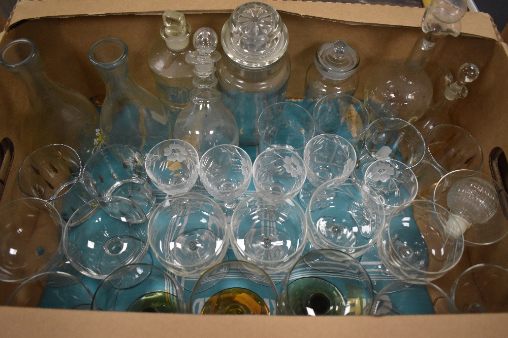 A collection of glass decanters, jars and drinking glasses including some boxed. - Image 2 of 2