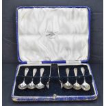 A set of six George V silver coffee spoons, Hanoverian pattern, marks for Sheffield 1932, maker