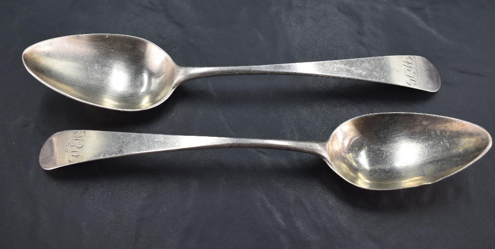 A pair of George III silver serving spoons, Old English pattern with engraved initials WEH and pip - Image 3 of 3