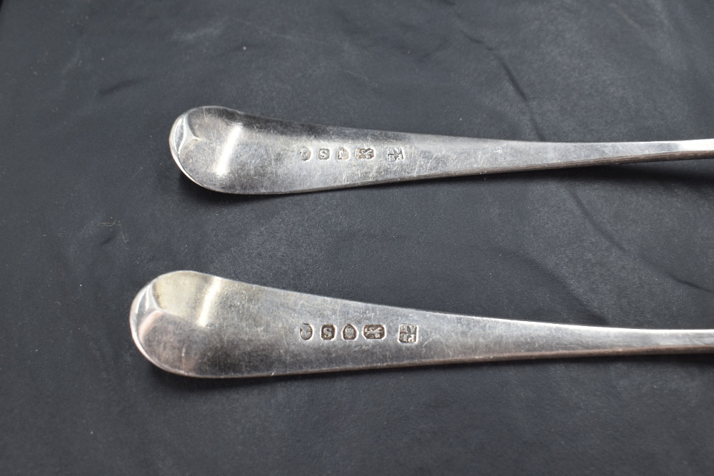 A pair of George III silver serving spoons, Old English pattern with engraved initials WEH and pip - Image 2 of 3