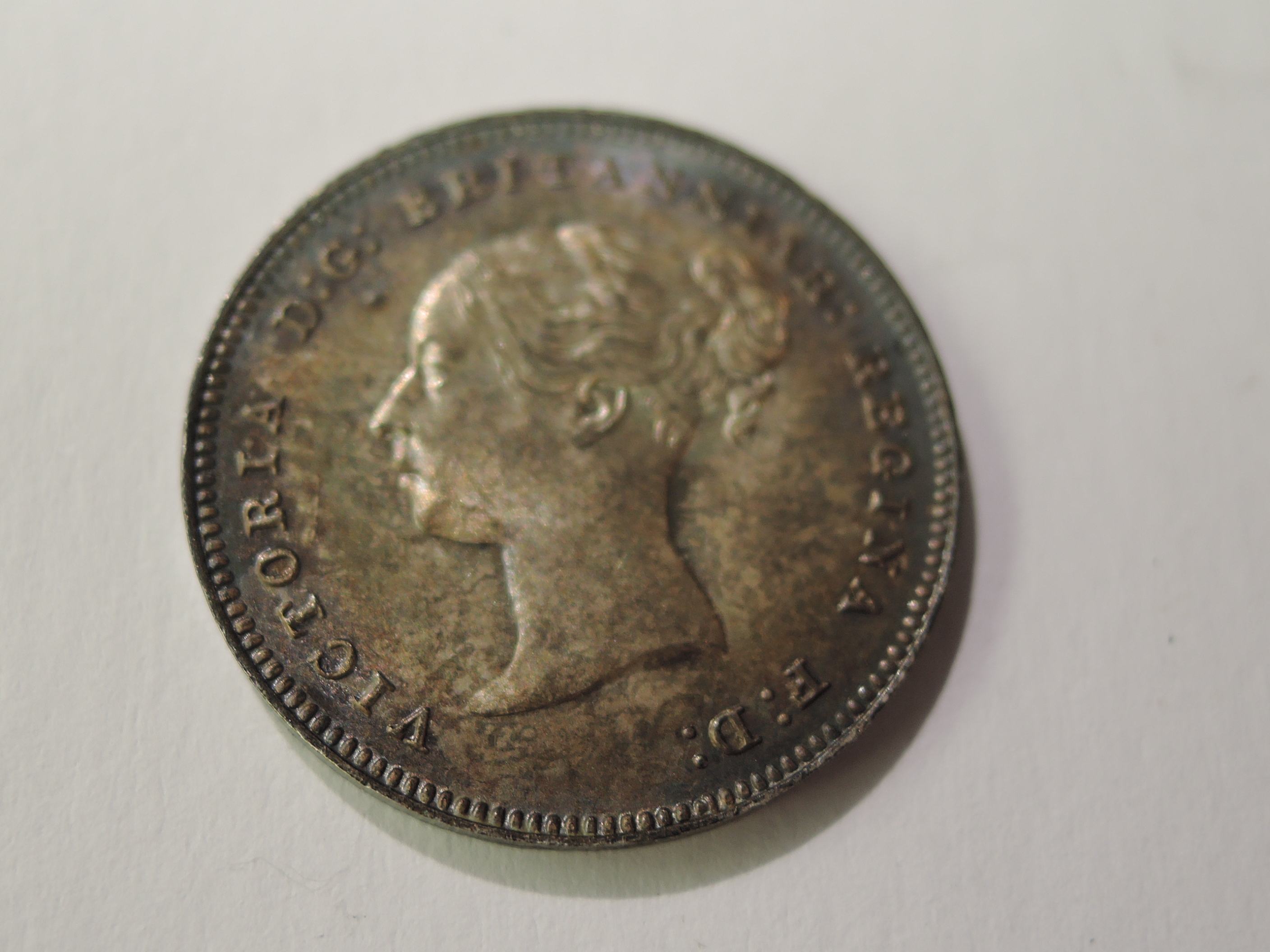 A part set of 1887 Queen Victoria Silver Maundy Coins, Four Pence, Threepence and Two Pence - Image 4 of 8