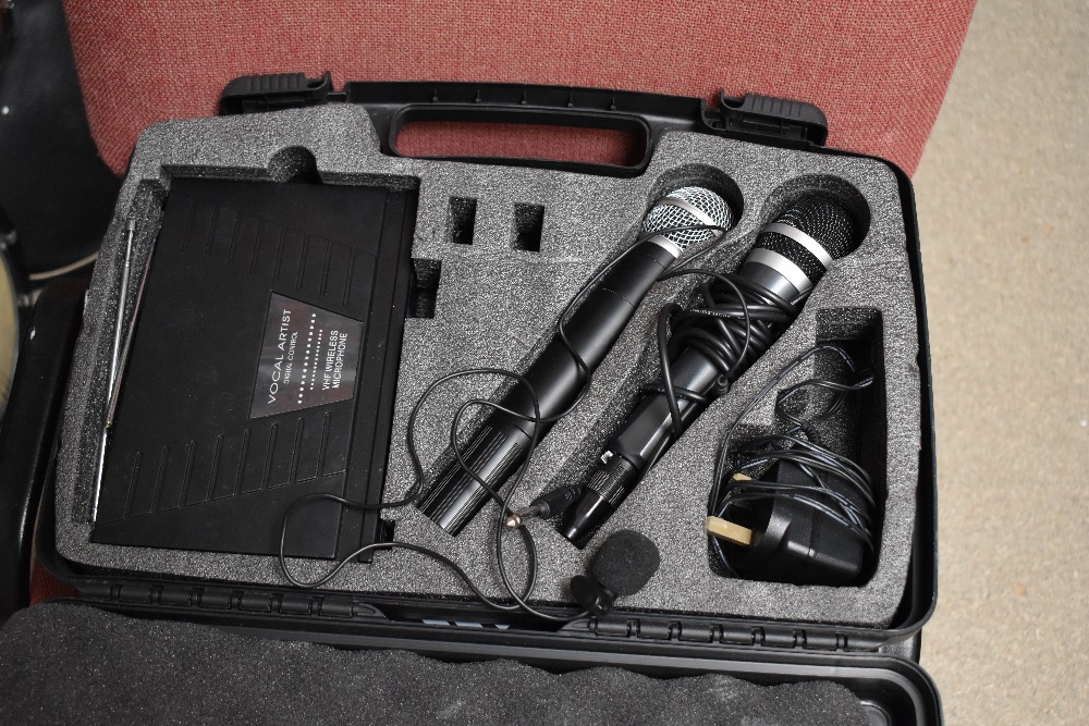 Two radio mic systems, cased Pro Sound - Image 2 of 3