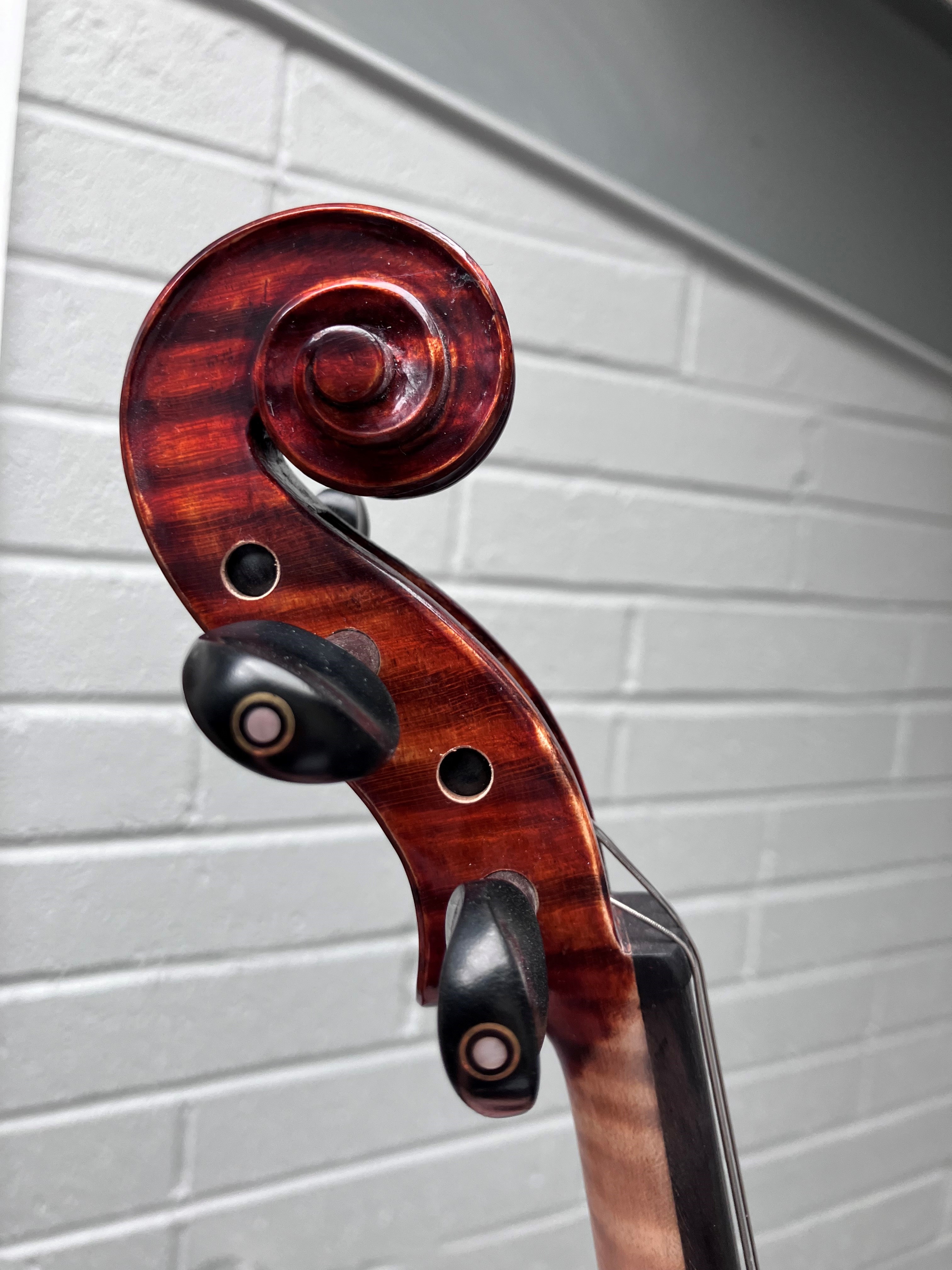 A modern violin having one piece 14inch back , labelled Bellolino, with plush fitted case and bow - Image 7 of 7