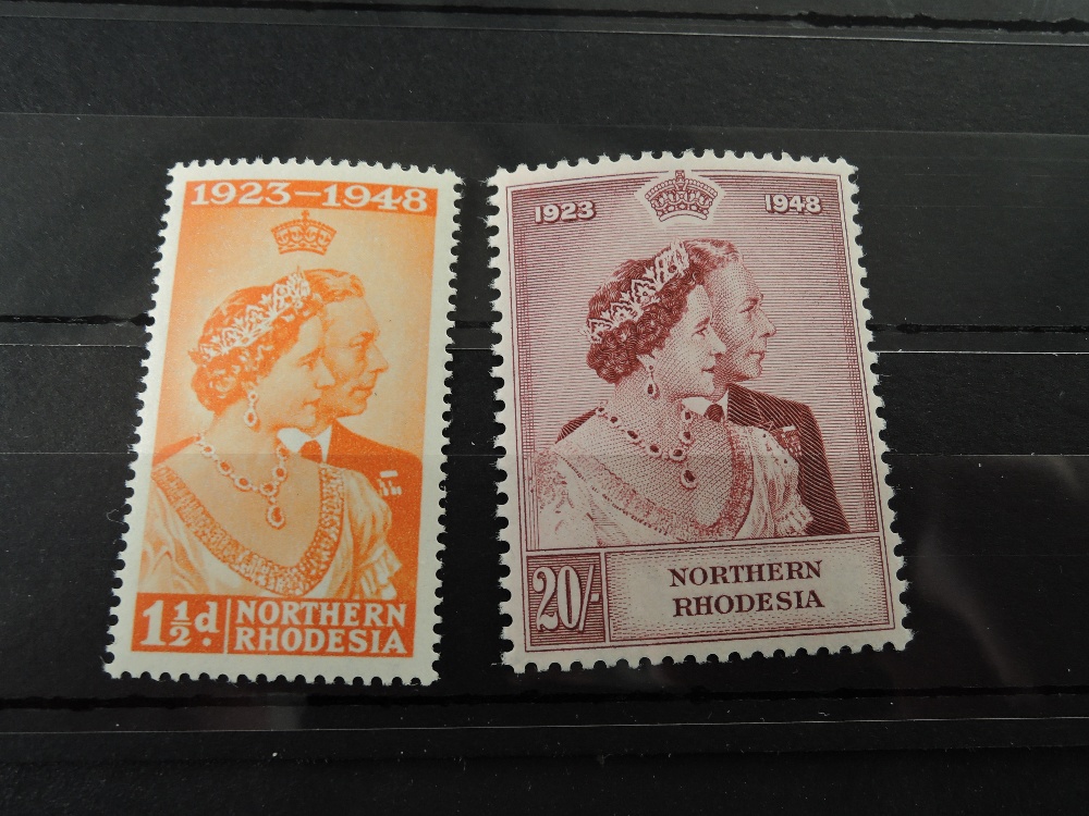 NORTHERN RHODESIA, 1948 ROYAL SILVER WEDDING MNH PAIR One of the more elusive values in this