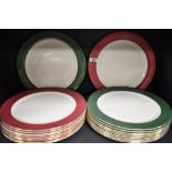 Twenty Wedgwood 'Crown Ruby' and 'Crown Emerald' dinner plates.