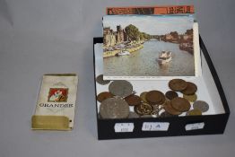 A selection of collectable coins, some post cards and a 1980 dated set or partial set of Grandee