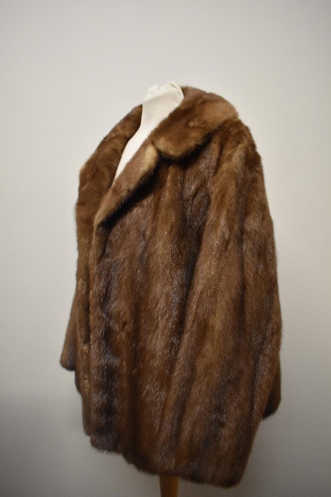 A vintage caramel mink jacket having 'M J L' monogrammed to lining. - Image 5 of 5